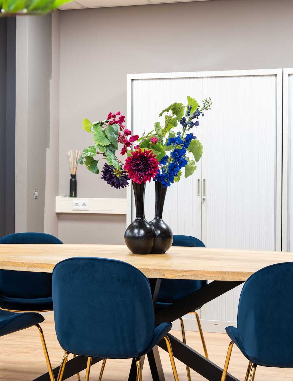 Gallery gallery_images_4_1_1771577995422947331.jpg  | Van den Heuvel Auto's B.V.