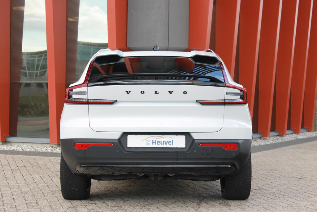Volvo C40 Recharge Twin Ultimate 78 kWh| Stoelverwarming | 360° Camera | Panoramadak | BLIS | Pilot Assist | Full Electric | Zero-emissie 47938893-3.jpg | Van den Heuvel Auto's B.V.