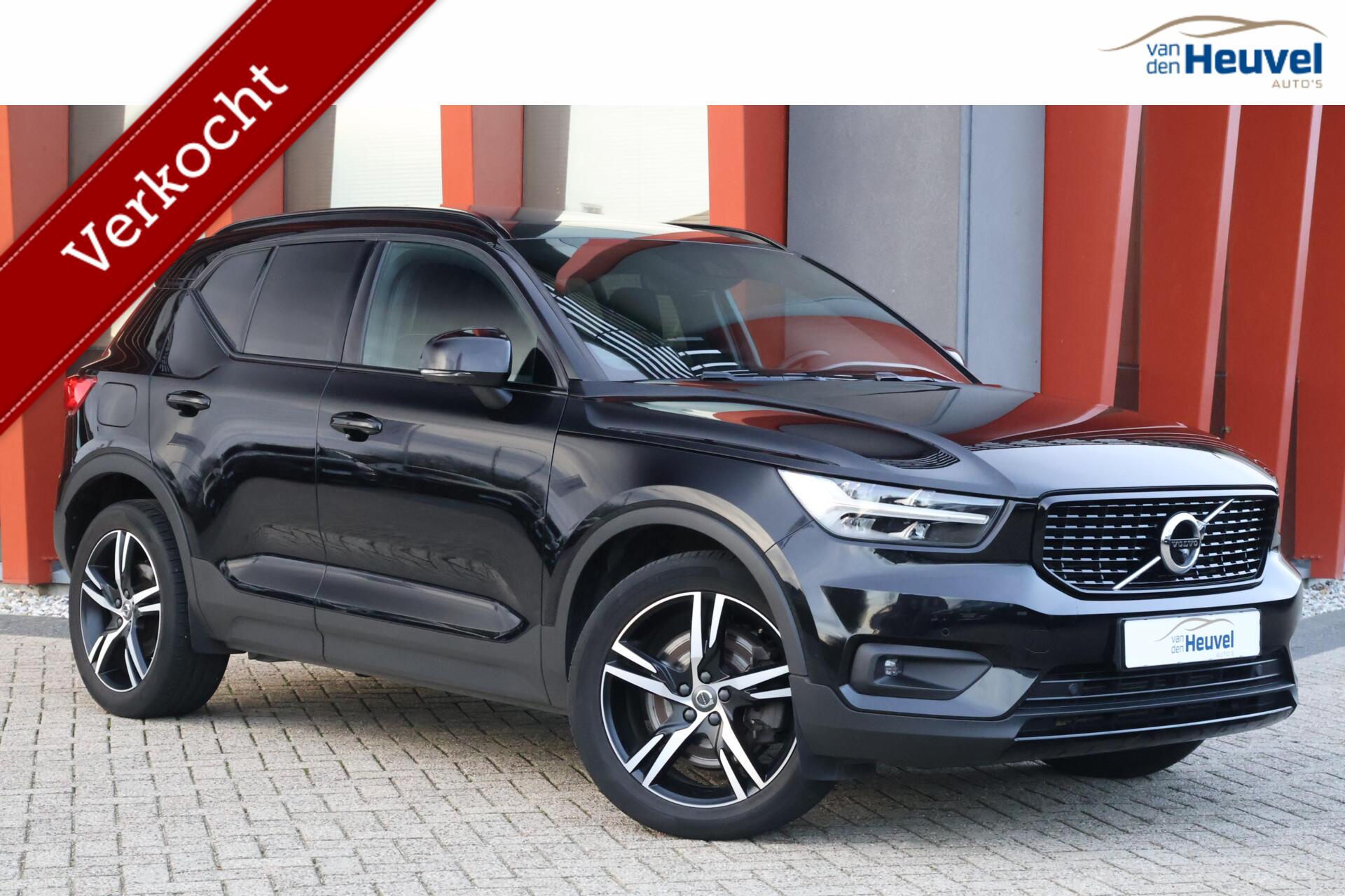 Volvo XC40 T5 Recharge R-Design | Panoramadak | 360° Camera | Stoelverwarming | Pilot Assist | BLIS | H&K | Keyless 50133753-0.jpg | Van den Heuvel Auto's B.V.